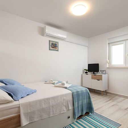 Ferienwohnung Le Ines Split Exterior foto