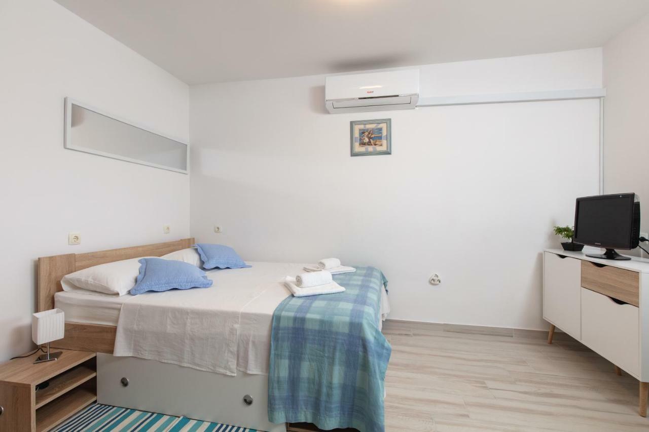 Ferienwohnung Le Ines Split Exterior foto